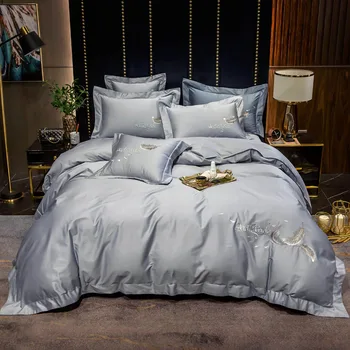 Спално бельо от четири части, лесна памучен двойна домакински чаршаф, стеганое одеяло, бродирани кепър, удобно спално бельо светло сив цвят